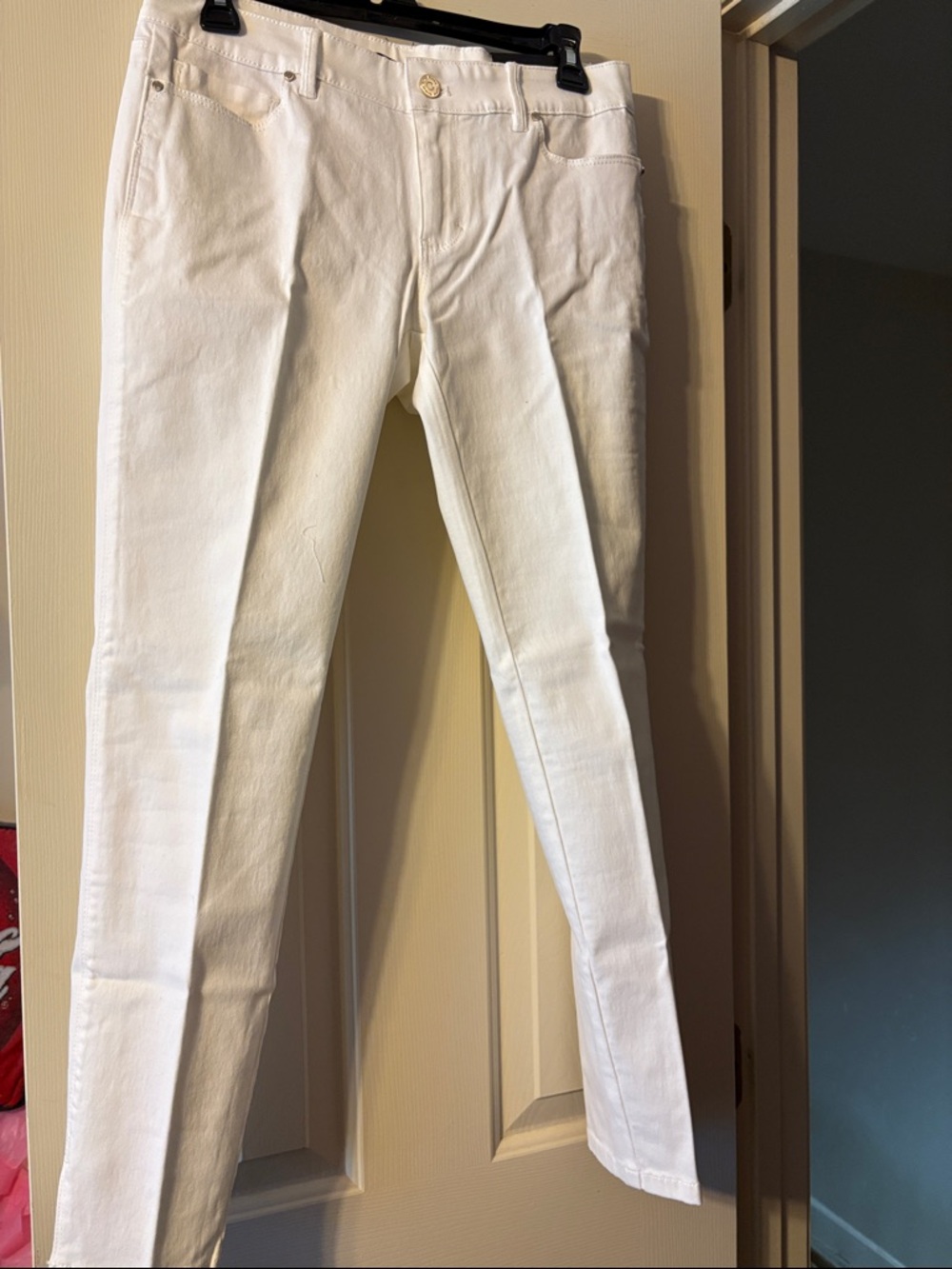 White House Black Market White Skimmer Jeans Size 6 NWT